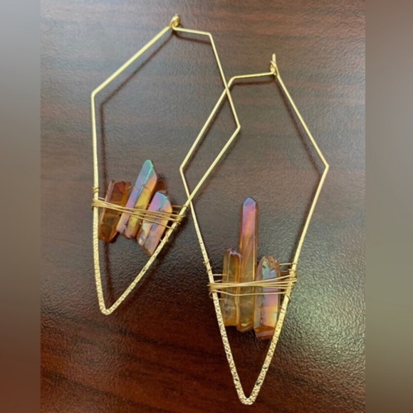 New FP Golden Wire Threader Geode Stone Geometric Hoop Earrings - Picture 8 of 16